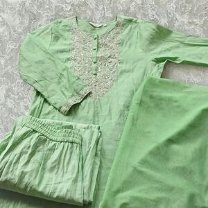 Indian Bollywood Embroidered Kurta with Duppata And Pants - Three Piece Outfit